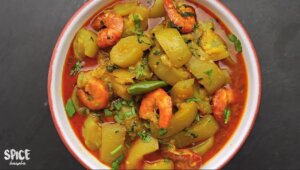 Bottle gourd with shrimp Lau Chingri